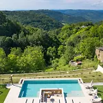 Lunetta Villa Kascerga